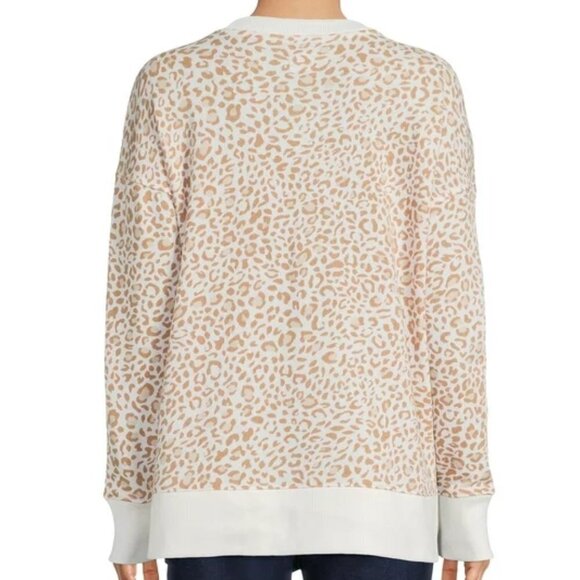 New Time and Tru Women's Garment Wash Leopard Print Sweatshirt, size M (8-10) - Picture 2 of 6